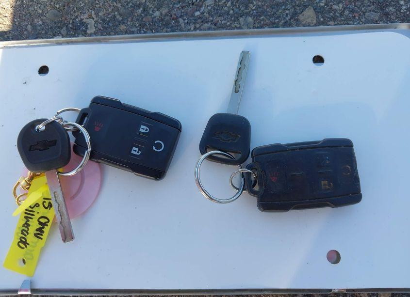 Photo 11 of 2015 Chevrolet Silverado 1500 1LT (VIN 3GCUKREC7FG192038)