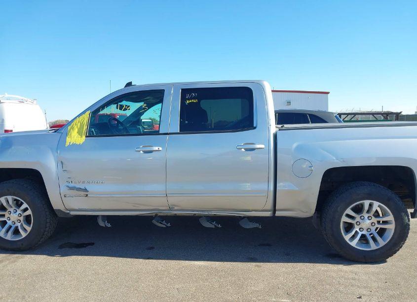 Photo 14 of 2015 Chevrolet Silverado 1500 1LT (VIN 3GCUKREC7FG192038)