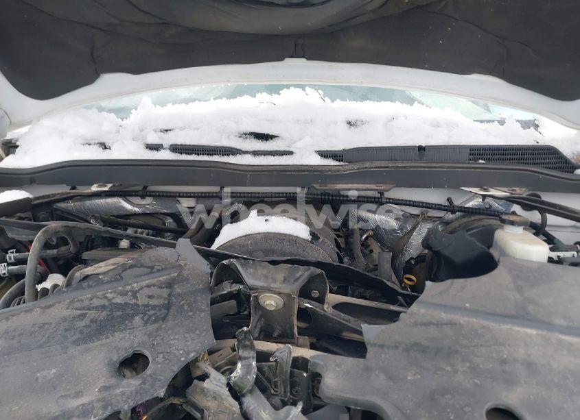 Photo 10 of 2015 Chevrolet Silverado 1500 1LT (VIN 3GCUKREC7FG204754)