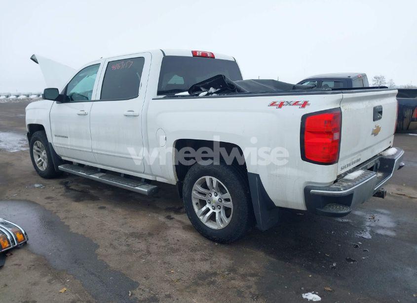 Photo 3 of 2015 Chevrolet Silverado 1500 1LT (VIN 3GCUKREC7FG204754)