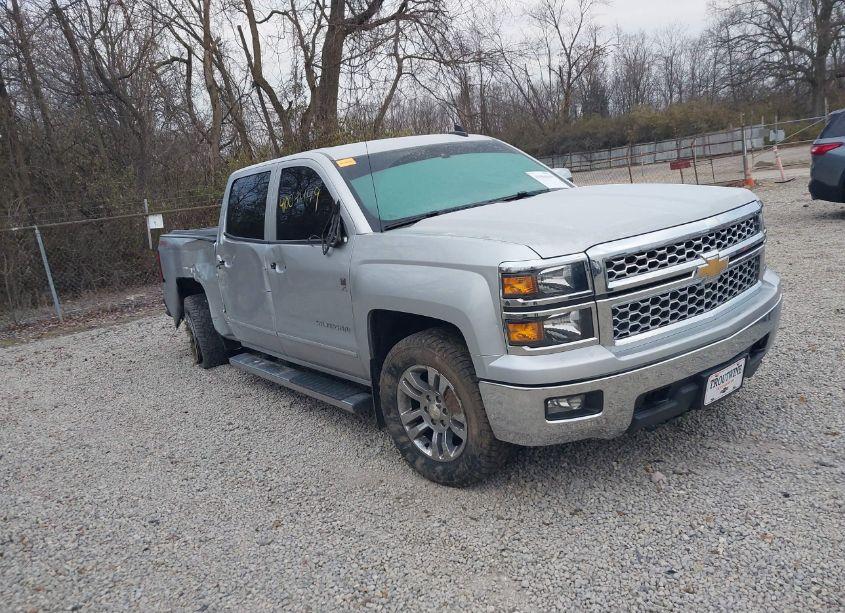 2015 Chevrolet Silverado 1500 1LT (VIN 3GCUKREC7FG315918) main photo