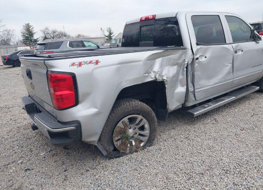 Photo 16 of 2015 Chevrolet Silverado 1500 1LT (VIN 3GCUKREC7FG315918)
