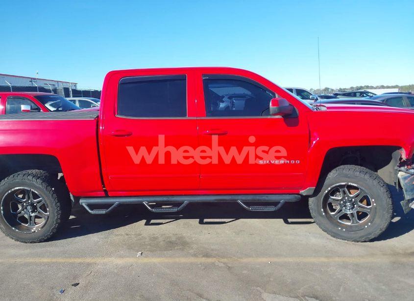Photo 13 of 2015 Chevrolet Silverado 1500 1LT (VIN 3GCUKREC7FG328278)