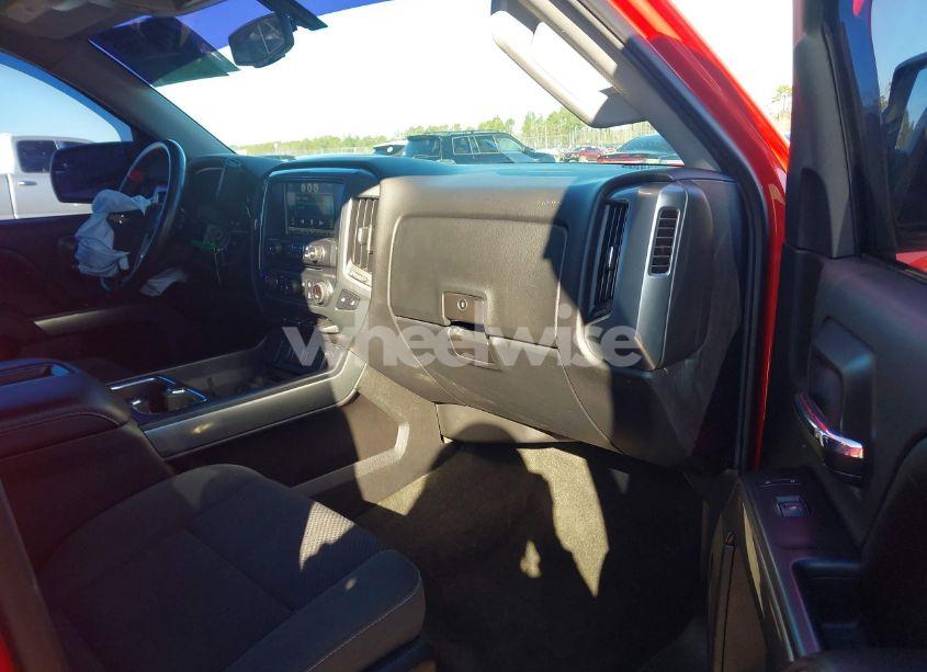 Photo 5 of 2015 Chevrolet Silverado 1500 1LT (VIN 3GCUKREC7FG328278)