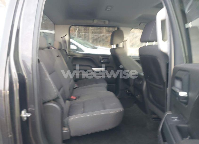 Photo 8 of 2015 Chevrolet Silverado 1500 1LT (VIN 3GCUKREC7FG334551)