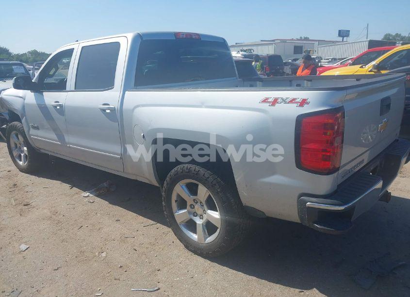 Photo 3 of 2015 Chevrolet Silverado 1500 1LT (VIN 3GCUKREC7FG343346)