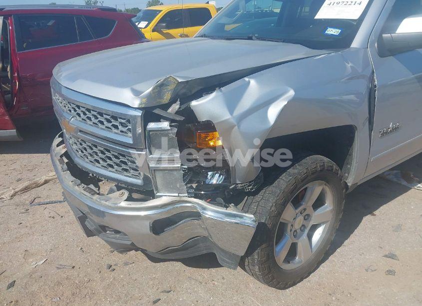 Photo 6 of 2015 Chevrolet Silverado 1500 1LT (VIN 3GCUKREC7FG343346)