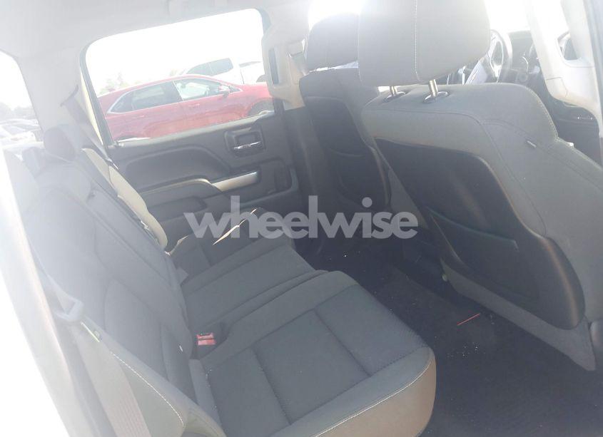 Photo 8 of 2015 Chevrolet Silverado 1500 1LT (VIN 3GCUKREC7FG343346)