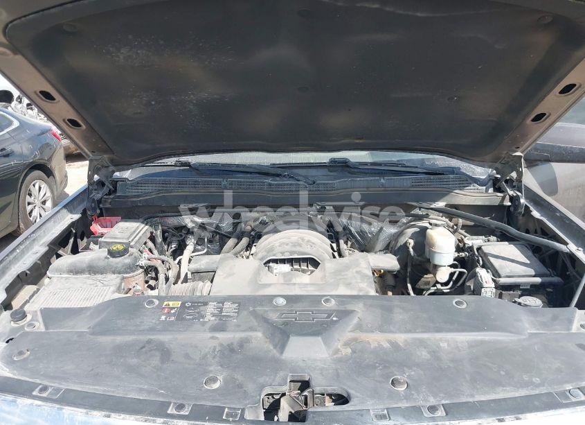 Photo 10 of 2015 Chevrolet Silverado 1500 2LT (VIN 3GCUKREC7FG402900)