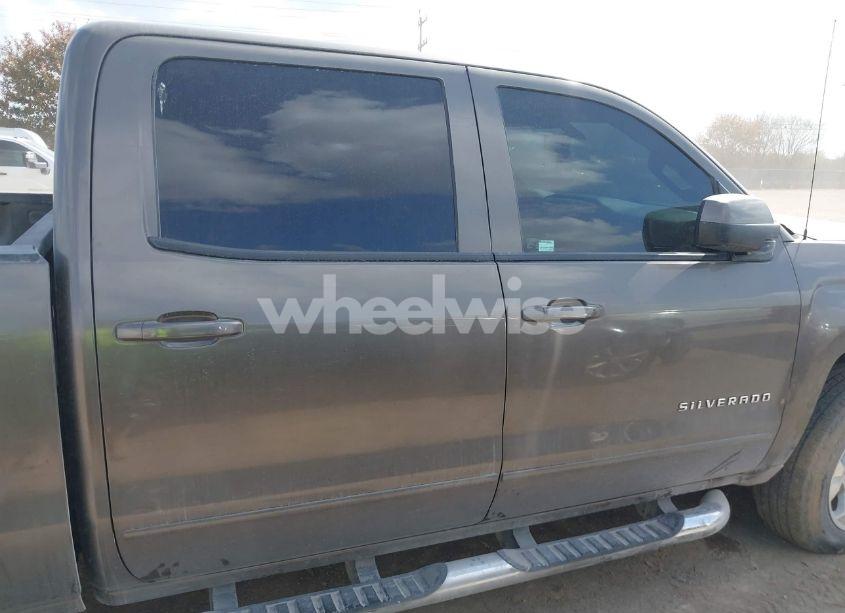 Photo 13 of 2015 Chevrolet Silverado 1500 2LT (VIN 3GCUKREC7FG402900)