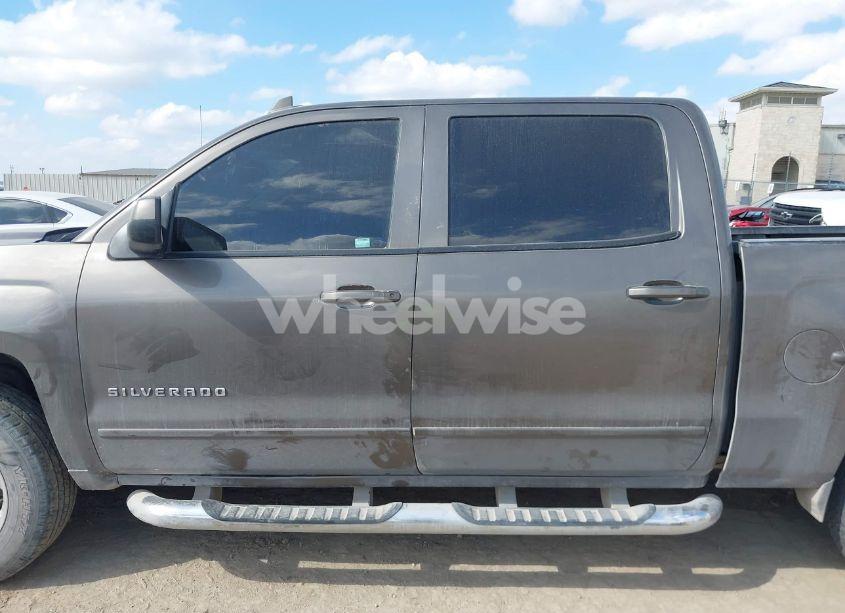 Photo 14 of 2015 Chevrolet Silverado 1500 2LT (VIN 3GCUKREC7FG402900)