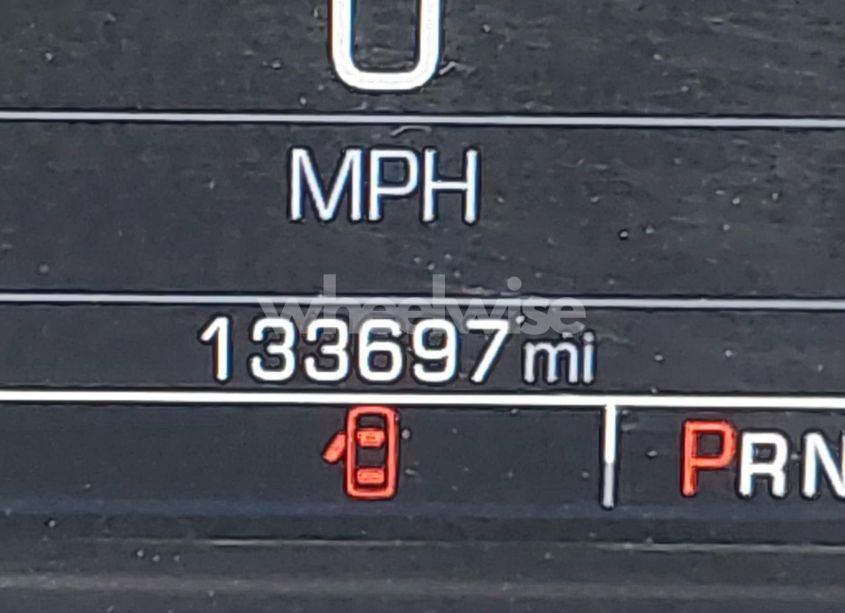 Photo 15 of 2015 Chevrolet Silverado 1500 2LT (VIN 3GCUKREC7FG402900)