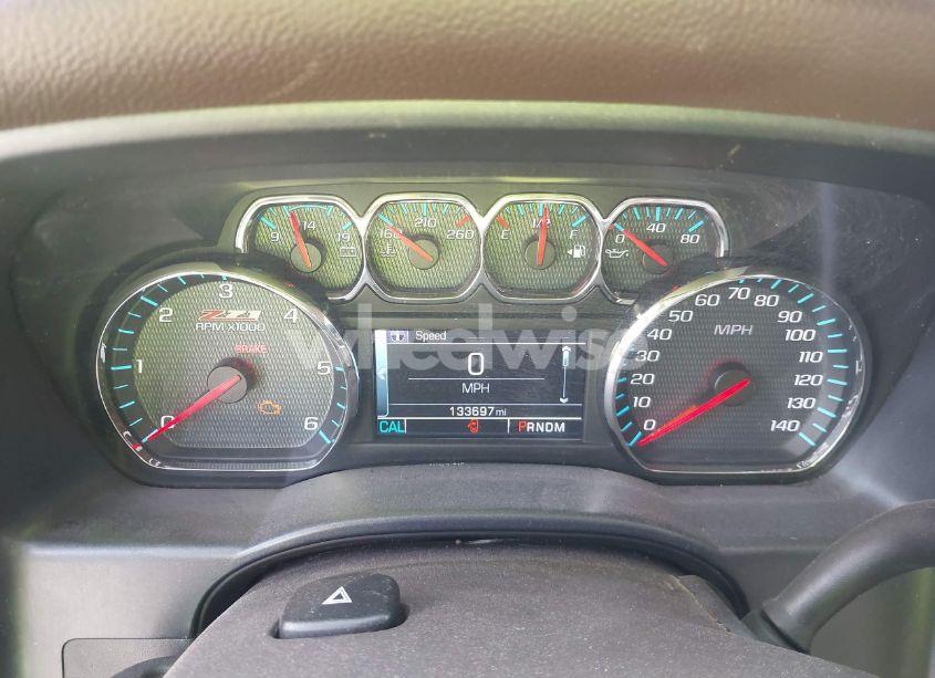 Photo 7 of 2015 Chevrolet Silverado 1500 2LT (VIN 3GCUKREC7FG402900)