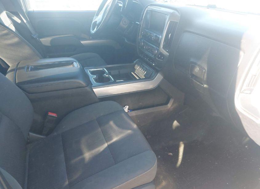 Photo 5 of 2015 Chevrolet Silverado 1500 2LT (VIN 3GCUKREC7FG451188)