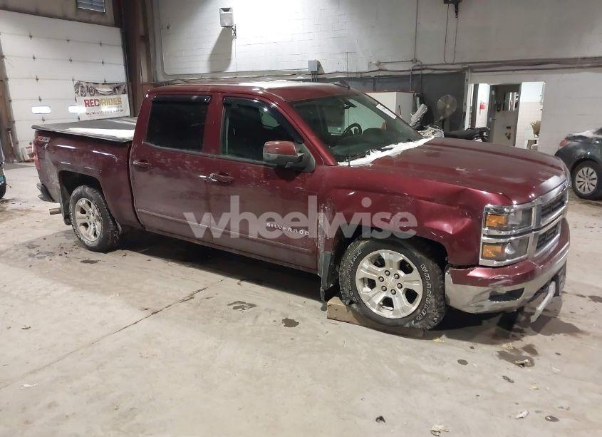 2015 Chevrolet Silverado 1500 2LT (VIN 3GCUKREC7FG453670) main photo