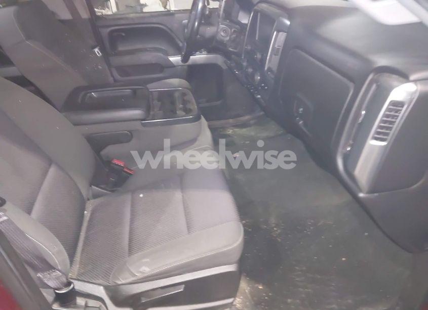 Photo 5 of 2015 Chevrolet Silverado 1500 2LT (VIN 3GCUKREC7FG453670)