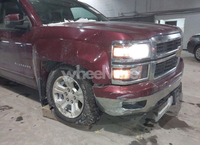 Photo 6 of 2015 Chevrolet Silverado 1500 2LT (VIN 3GCUKREC7FG453670)
