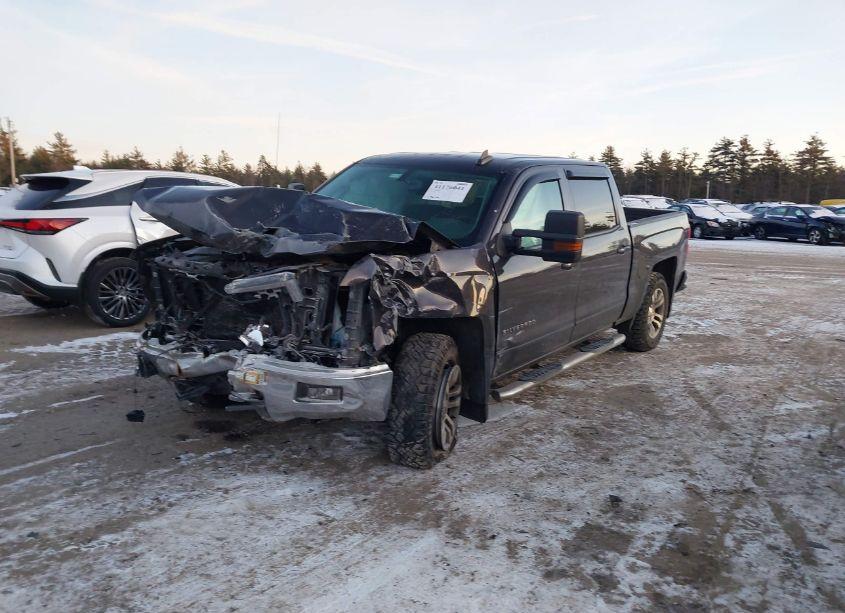 Photo 2 of 2015 Chevrolet Silverado 1500 1LT (VIN 3GCUKREC7FG469495)