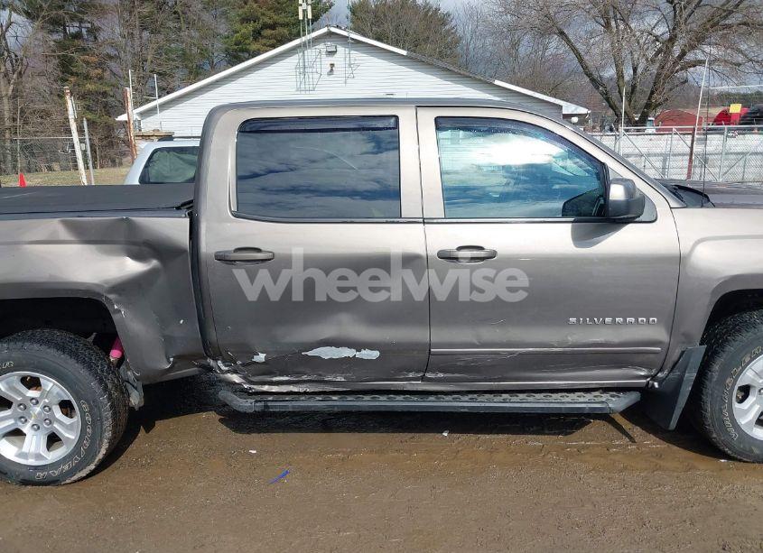 Photo 13 of 2015 Chevrolet Silverado 1500 2LT (VIN 3GCUKREC7FG510577)