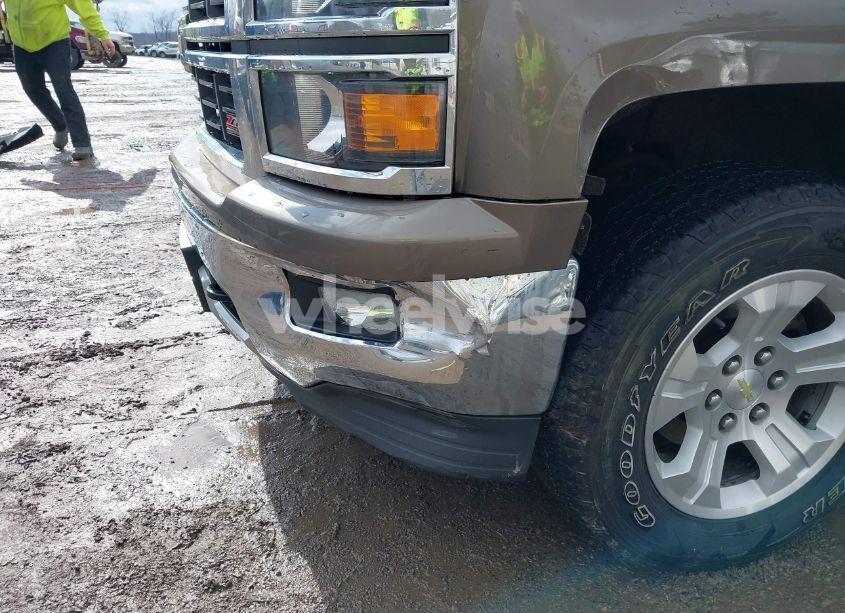 Photo 21 of 2015 Chevrolet Silverado 1500 2LT (VIN 3GCUKREC7FG510577)