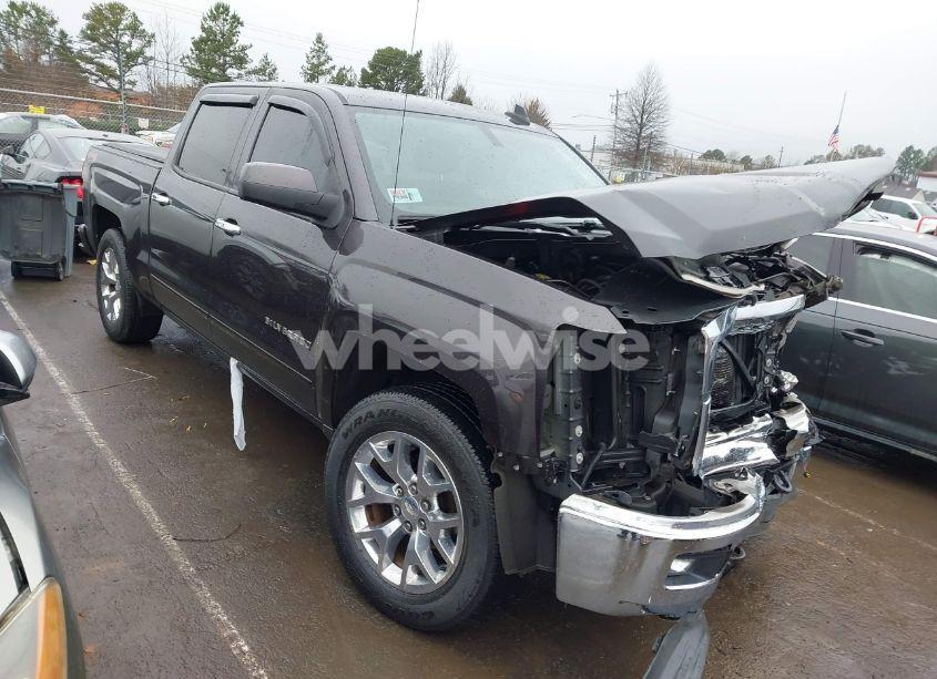 2015 Chevrolet Silverado 1500 1LT (VIN 3GCUKREC7FG516623) main photo