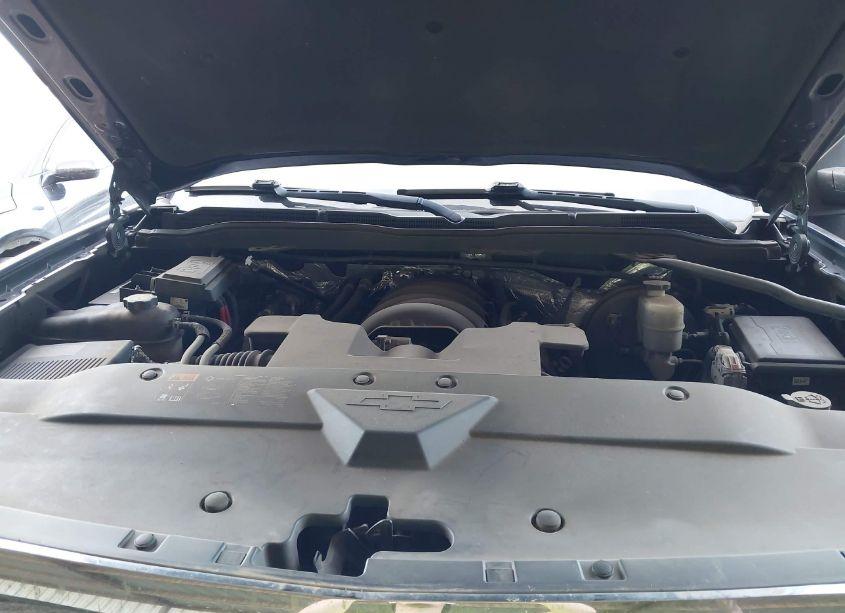 Photo 10 of 2015 Chevrolet Silverado 1500 1LT (VIN 3GCUKREC7FG529856)