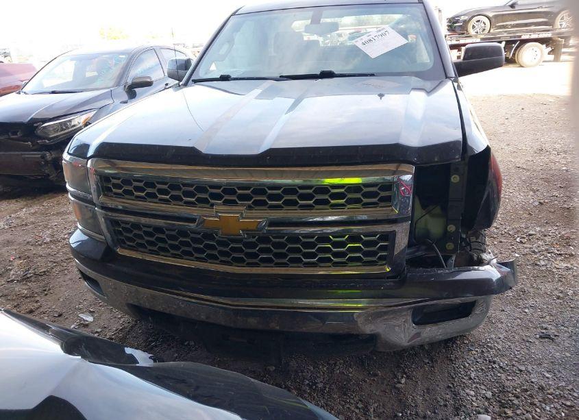 Photo 13 of 2015 Chevrolet Silverado 1500 1LT (VIN 3GCUKREC7FG529856)