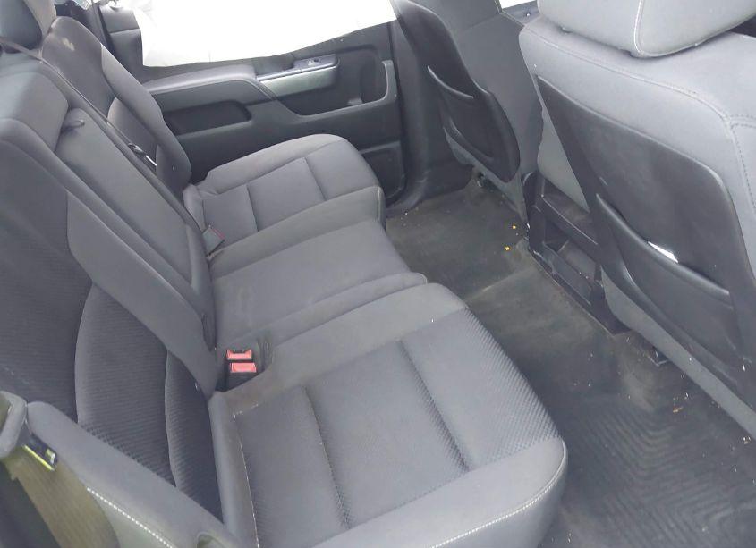 Photo 8 of 2015 Chevrolet Silverado 1500 1LT (VIN 3GCUKREC7FG529856)