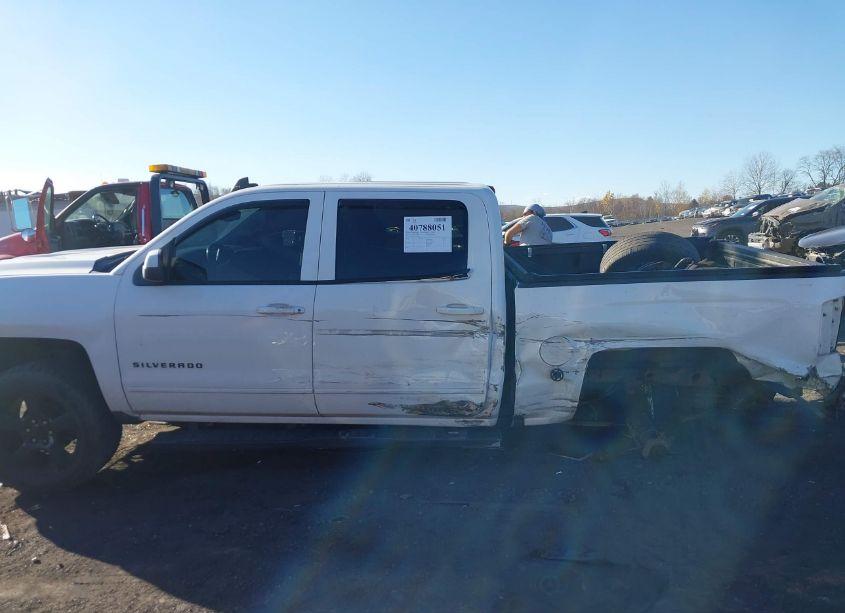 Photo 14 of 2016 Chevrolet Silverado 1500 2LT (VIN 3GCUKREC7GG114800)