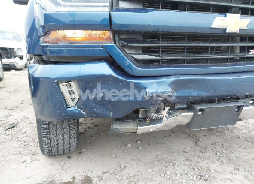 Photo 6 of 2016 Chevrolet Silverado 1500 2LT (VIN 3GCUKREC7GG145240)