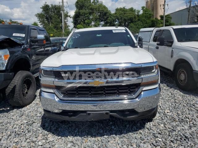 Photo 3 of 2017 CHEVROLET SILVERADO K1500 LT N/A (VIN 3GCUKREC7GG237741)