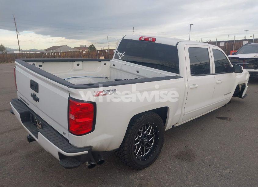 Photo 4 of 2016 Chevrolet Silverado 1500 2LT (VIN 3GCUKREC7GG248724)