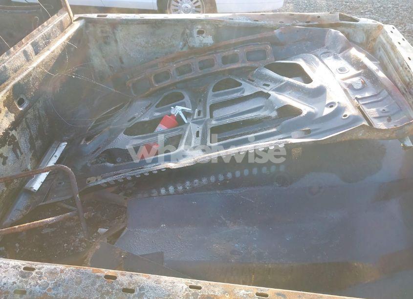 Photo 11 of 2016 Chevrolet Silverado 1500 2LT (VIN 3GCUKREC7GG303883)