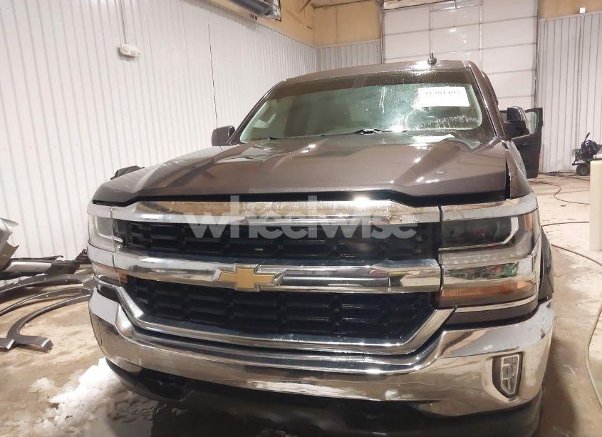 Photo 12 of 2016 Chevrolet Silverado 1500 1LT (VIN 3GCUKREC7GG320313)