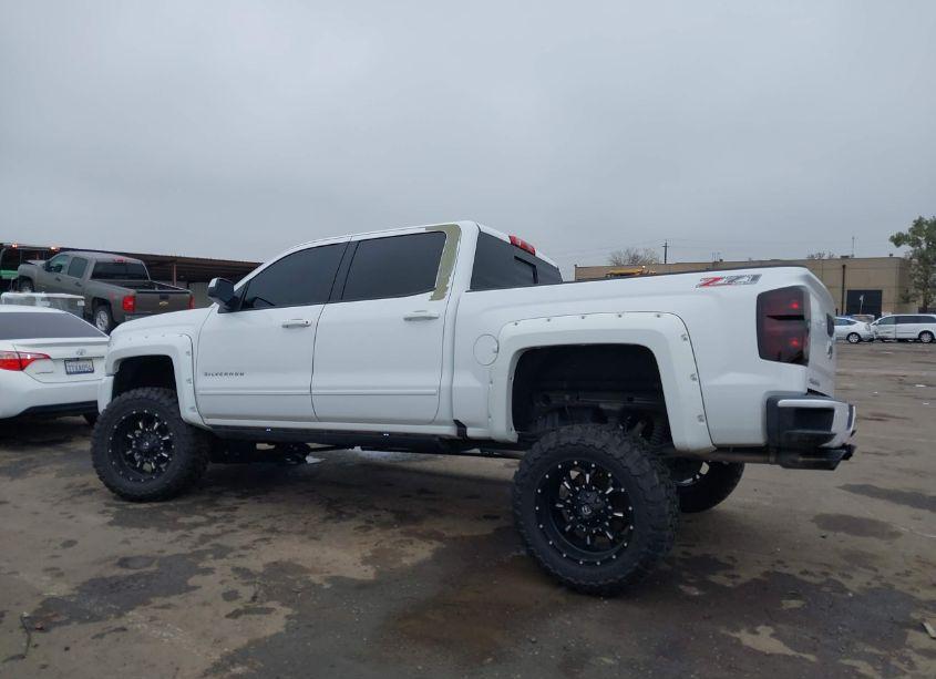 Photo 15 of 2016 Chevrolet Silverado 1500 2LT (VIN 3GCUKREC7GG336706)