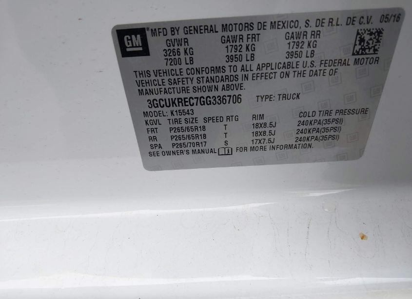 Photo 9 of 2016 Chevrolet Silverado 1500 2LT (VIN 3GCUKREC7GG336706)