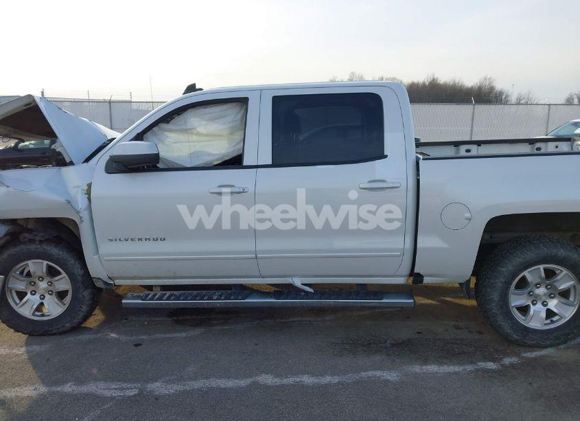 Photo 15 of 2016 Chevrolet Silverado 1500 1LT (VIN 3GCUKREC7GG342392)