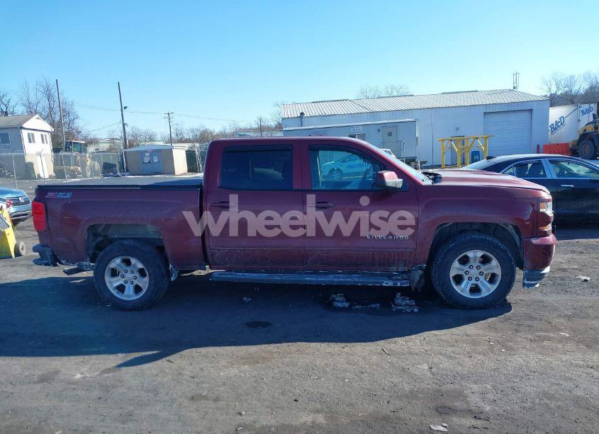 Photo 13 of 2016 Chevrolet Silverado 1500 2LT (VIN 3GCUKREC7GG372637)