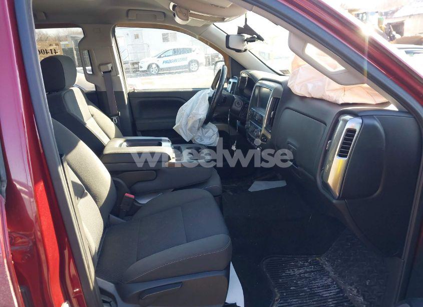 Photo 5 of 2016 Chevrolet Silverado 1500 2LT (VIN 3GCUKREC7GG372637)