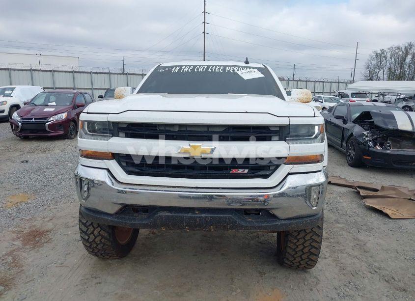 Photo 12 of 2017 Chevrolet Silverado 1500 2LT (VIN 3GCUKREC7HG100199)