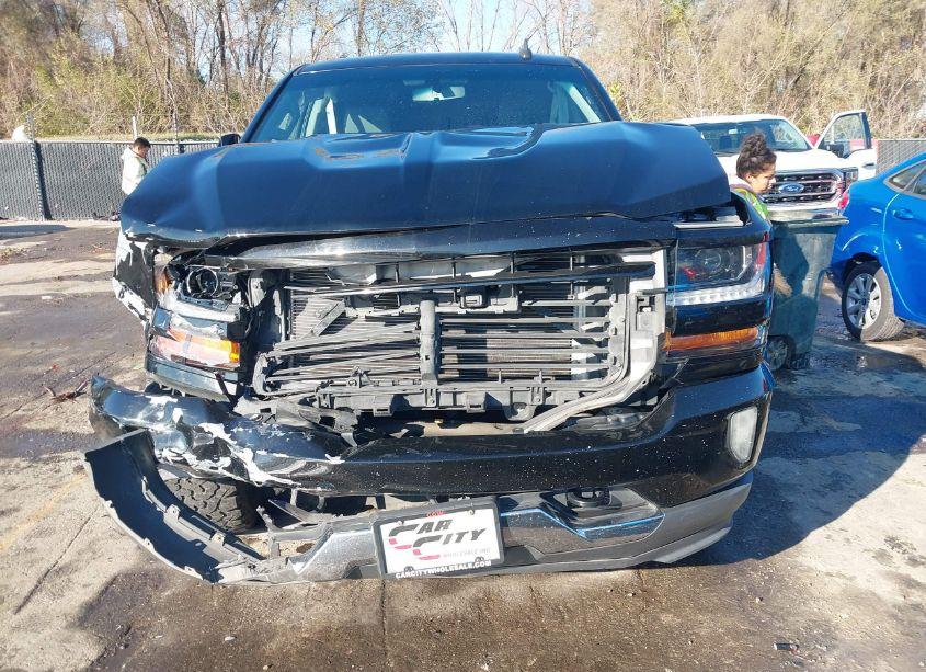 Photo 13 of 2017 Chevrolet Silverado 1500 2LT (VIN 3GCUKREC7HG160404)