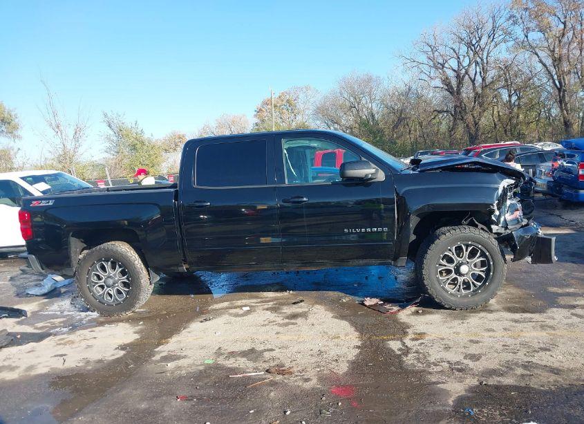 Photo 14 of 2017 Chevrolet Silverado 1500 2LT (VIN 3GCUKREC7HG160404)