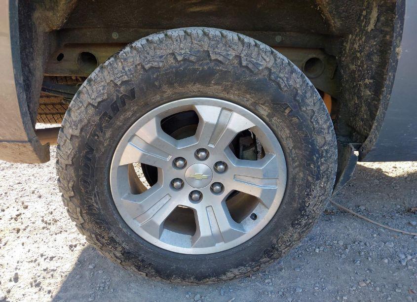 Photo 12 of 2017 Chevrolet Silverado 1500 2LT (VIN 3GCUKREC7HG180572)