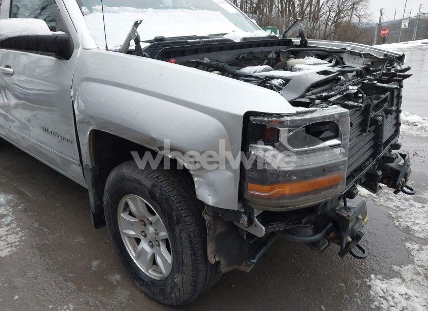 Photo 18 of 2017 Chevrolet Silverado 1500 1LT (VIN 3GCUKREC7HG476336)