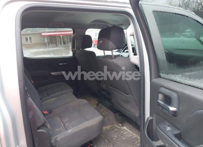 Photo 8 of 2017 Chevrolet Silverado 1500 1LT (VIN 3GCUKREC7HG476336)