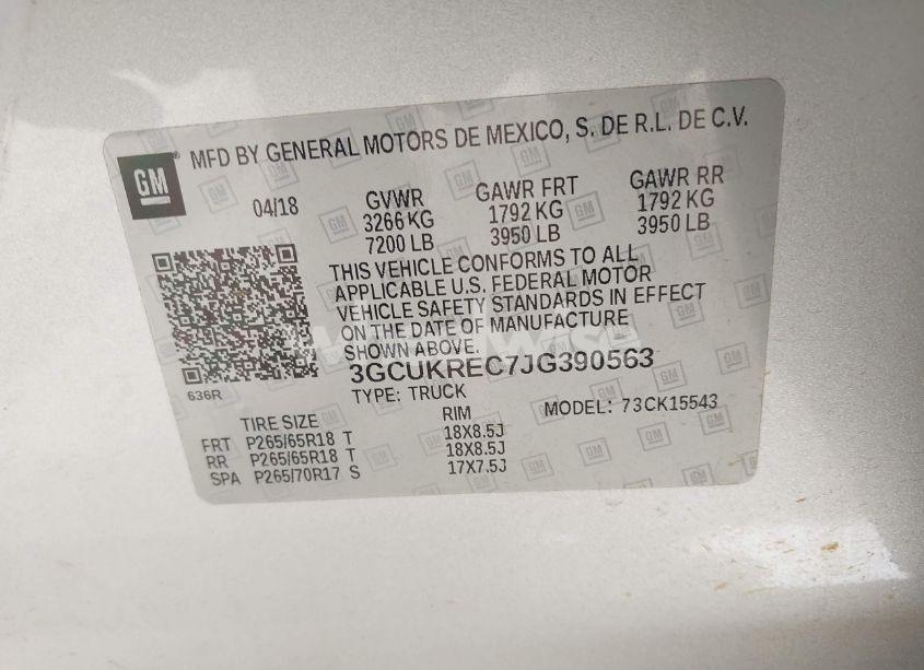 Photo 9 of 2018 Chevrolet Silverado 1500 2LT (VIN 3GCUKREC7JG390563)