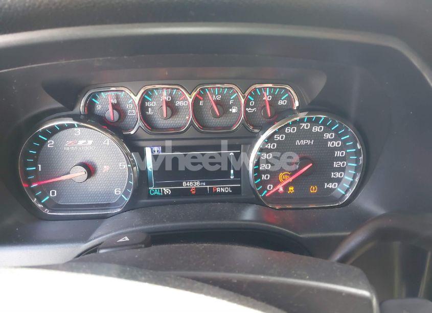 Photo 7 of 2018 Chevrolet Silverado 1500 2LT (VIN 3GCUKREC7JG498035)