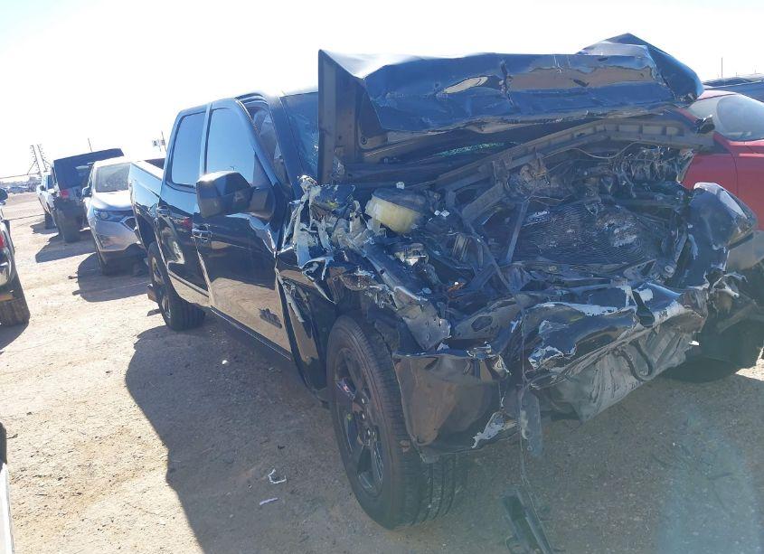 Photo 13 of 2018 Chevrolet Silverado 1500 2LT (VIN 3GCUKREC7JG504433)