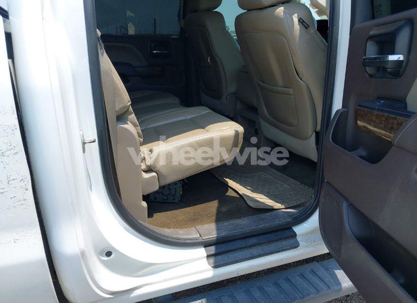 Photo 8 of 2014 Chevrolet Silverado 1500 1LT (VIN 3GCUKREC8EG197036)