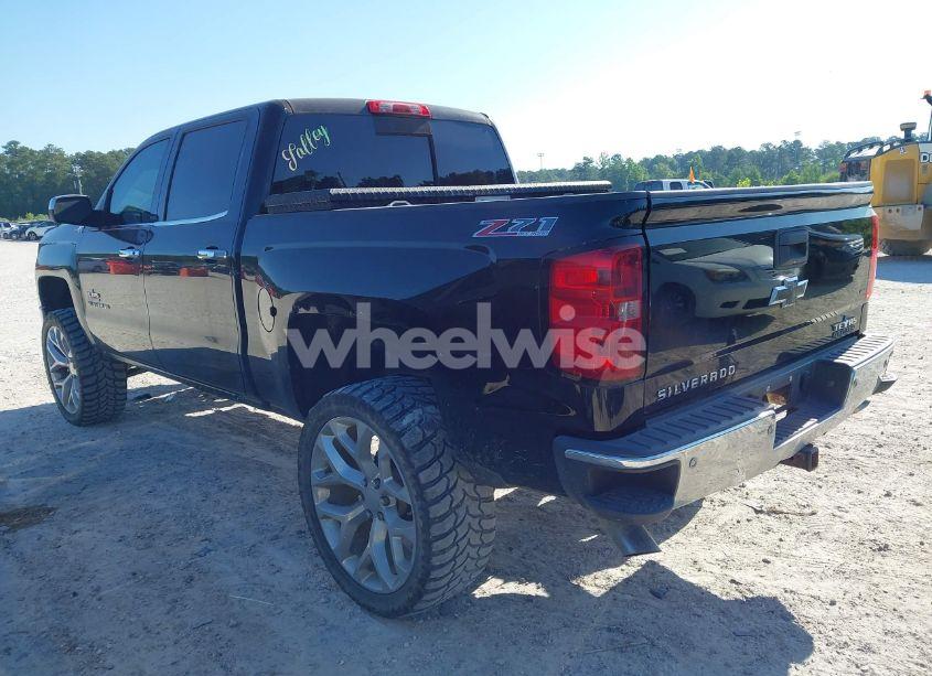 Photo 3 of 2014 Chevrolet Silverado 1500 2LT (VIN 3GCUKREC8EG250656)